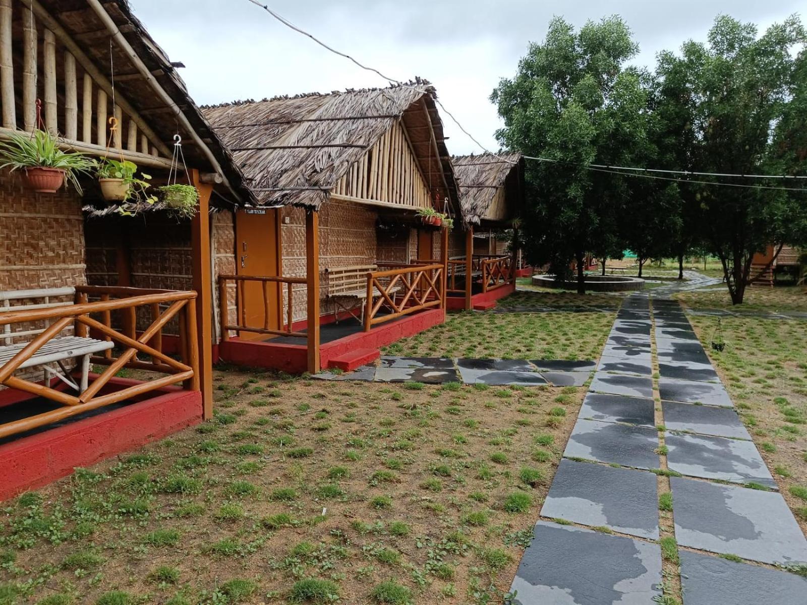 Hampi Wildstone Hotel Eksteriør billede
