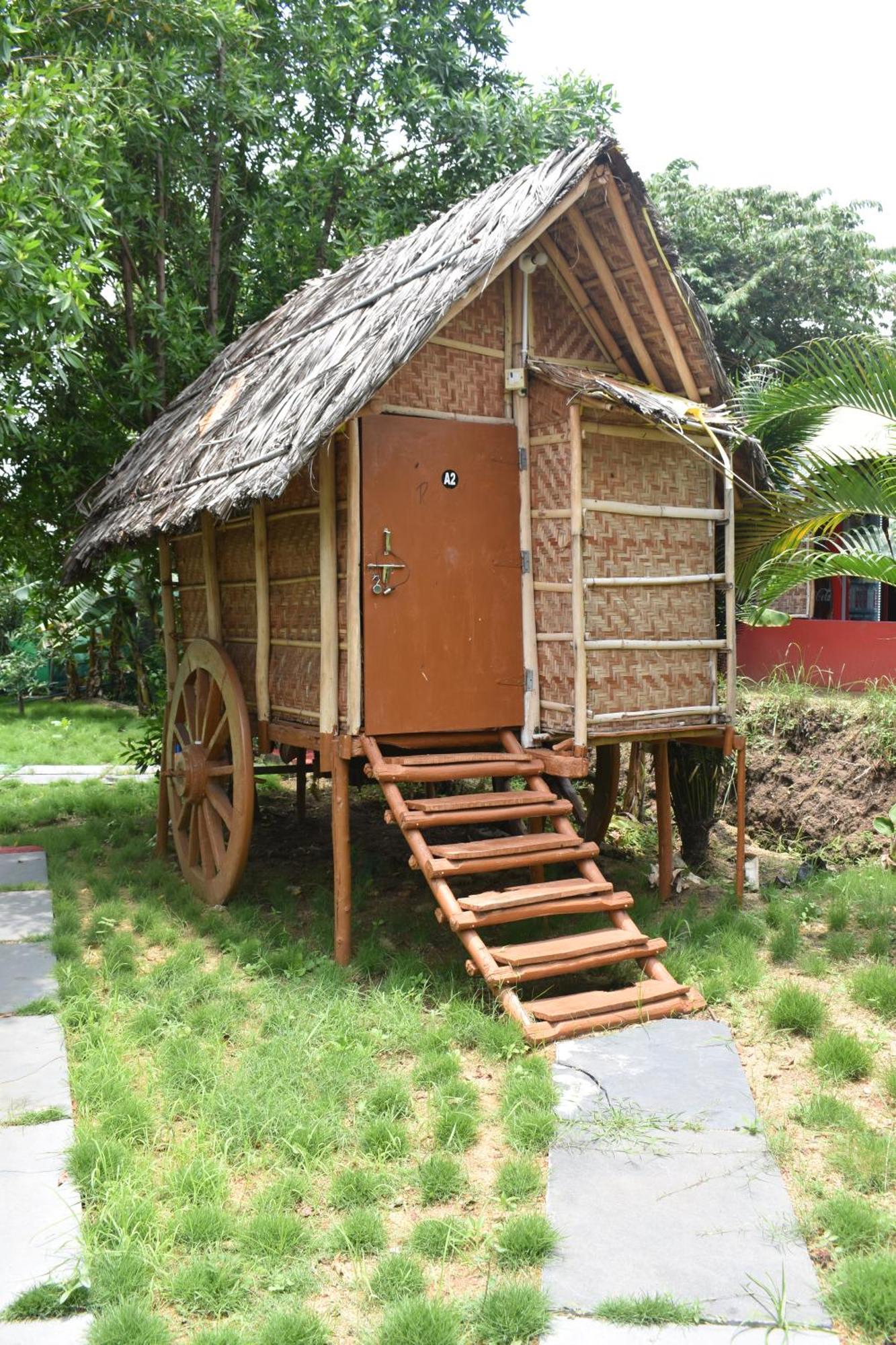 Hampi Wildstone Hotel Eksteriør billede
